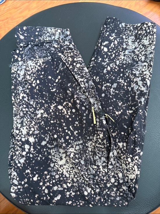 lululemon athletica Pants - Lululemon Lab Revera Joggers Planet Surface Bl Granite Multi S Abstract Rare